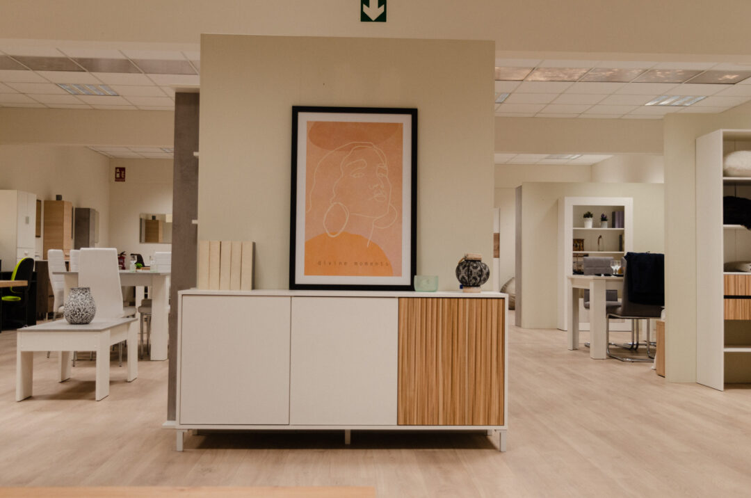 Mueble Aparador 3 Puertas - Tempus